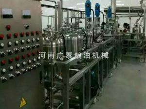 油脂加工成套設(shè)備生產(chǎn)線(xiàn)